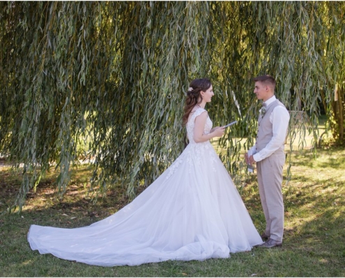 Hochzeitsfotograf-Freihof-Prichsenstadt_0101 Privates Ehegelübde vom Brautpaar im Freihof in Prichsenstadt